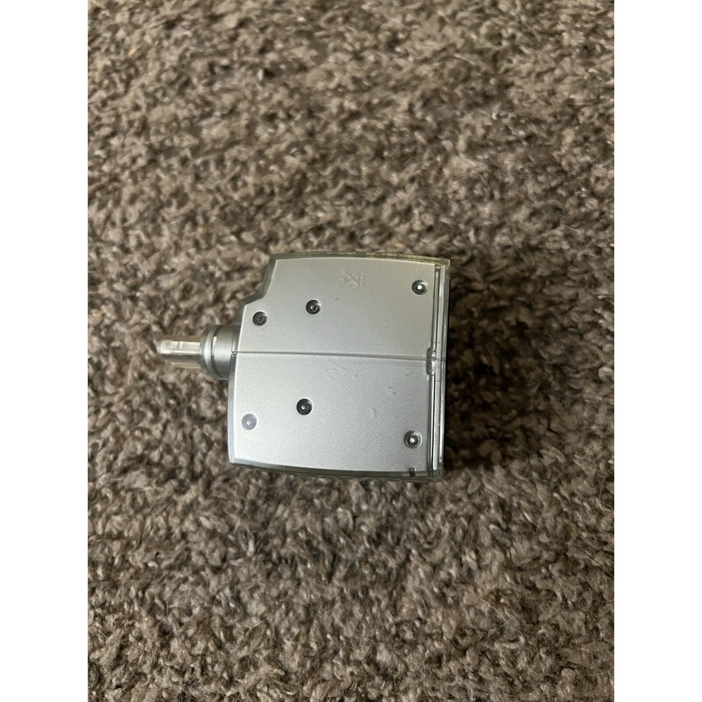 Madcatz Wireless MicroCon plus Memory Unit for Xbox original no. 4586 Silver‎